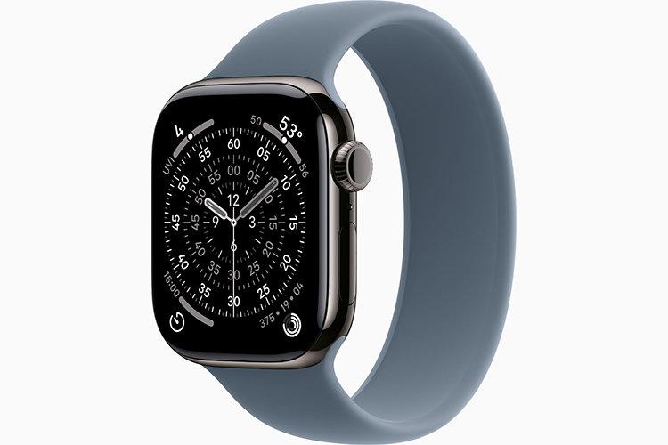 MFVU4ref_VW_34FR+watch-case-42-titanium-slate-cell-s11_VW_34FR+watch-face-42-titanium-slate-s11_VW_34FR_GEO_US اپل واچ سری 11 تیتانیوم 42 میلی متری - GPS - بند Rubber مدل Solo Loop گارانتی 18 ماهه